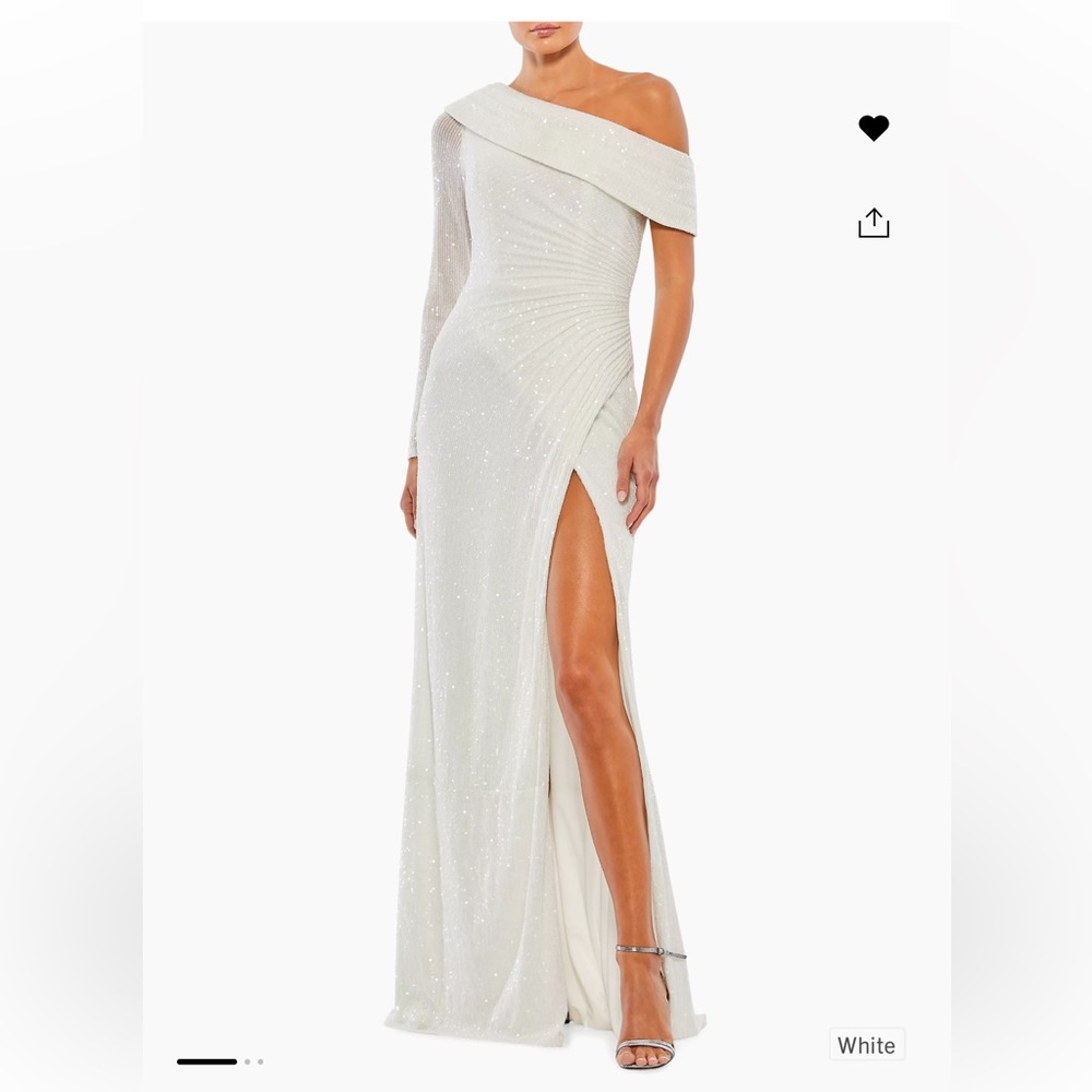 Mac Duggal
One-Shoulder Sequin Gown NWT